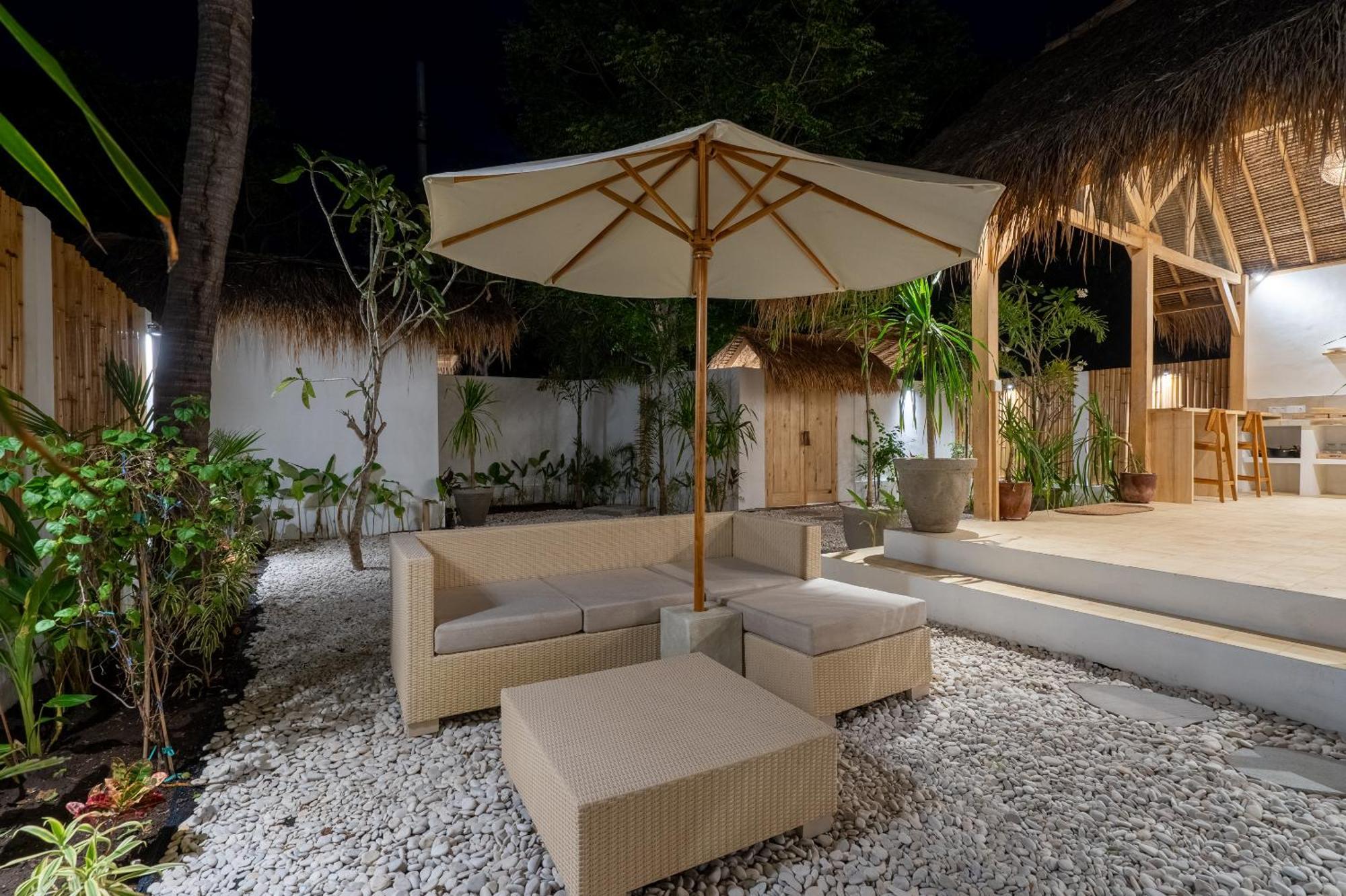 Villa Kelapa Kucing Гили-Эйр Экстерьер фото