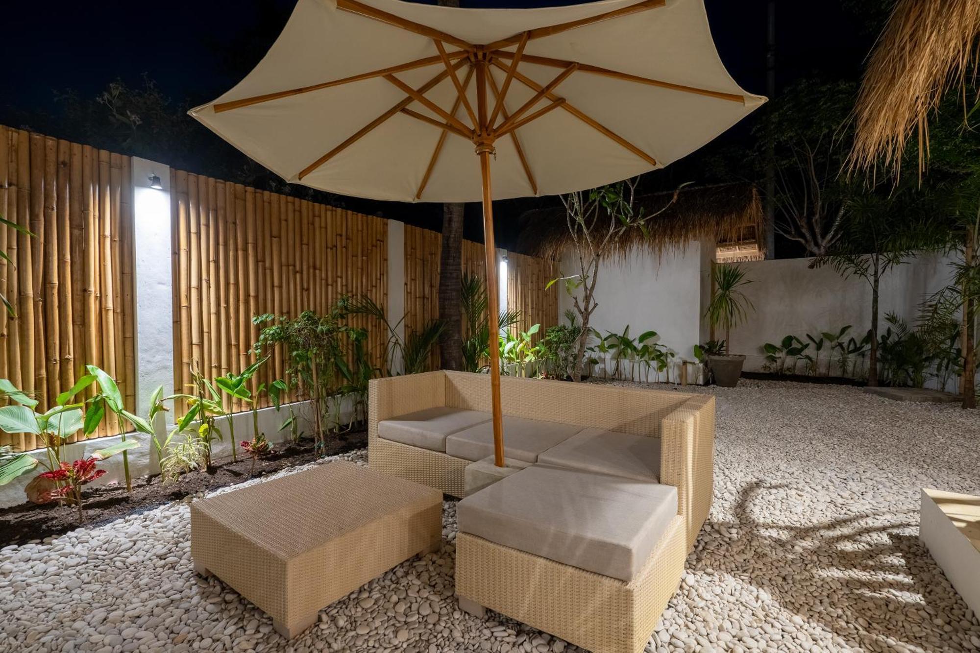 Villa Kelapa Kucing Гили-Эйр Экстерьер фото